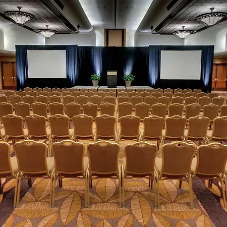 Doubletree By Hilton Portland-2